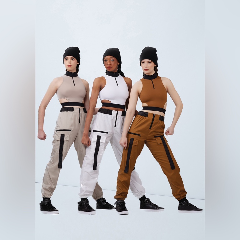 Weissman Tan Cargo Pants with Black Details